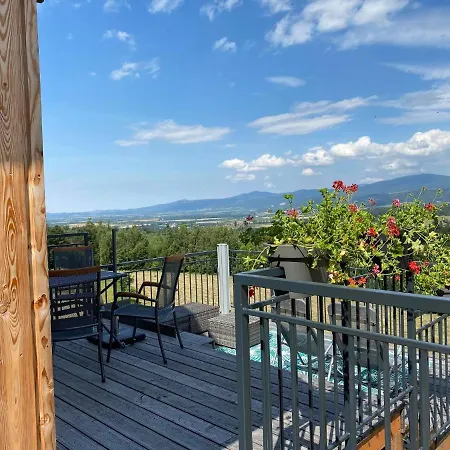 W Widokowej Osadzie Międzylesie